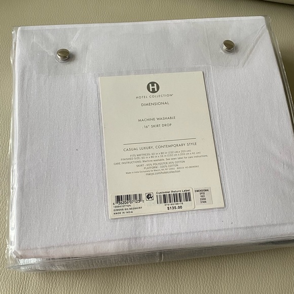 Hotel Collection bed skirt - queen size - Picture 4 of 6